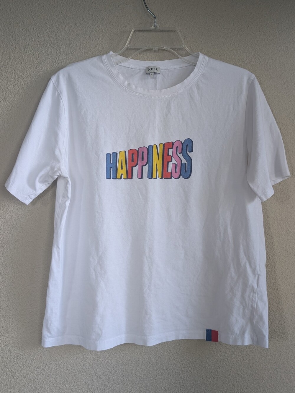 KULE Size Large White Short-Sleeve Tee with Multicolor "HAPPINESS" Graphic
